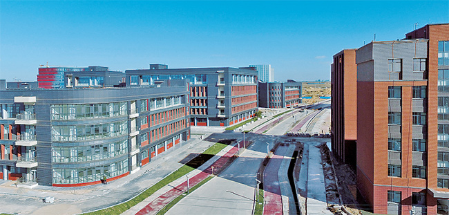 银川滨河新区国际科教城,已建成的宁夏幼儿师范高等专科学校迁建