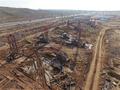 天山海世界项目建设正酣-新华网宁夏频道