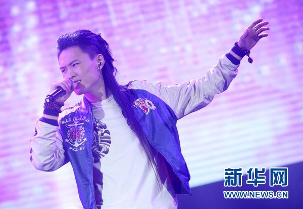 天翼飞Young中国好声音演唱会银川开唱