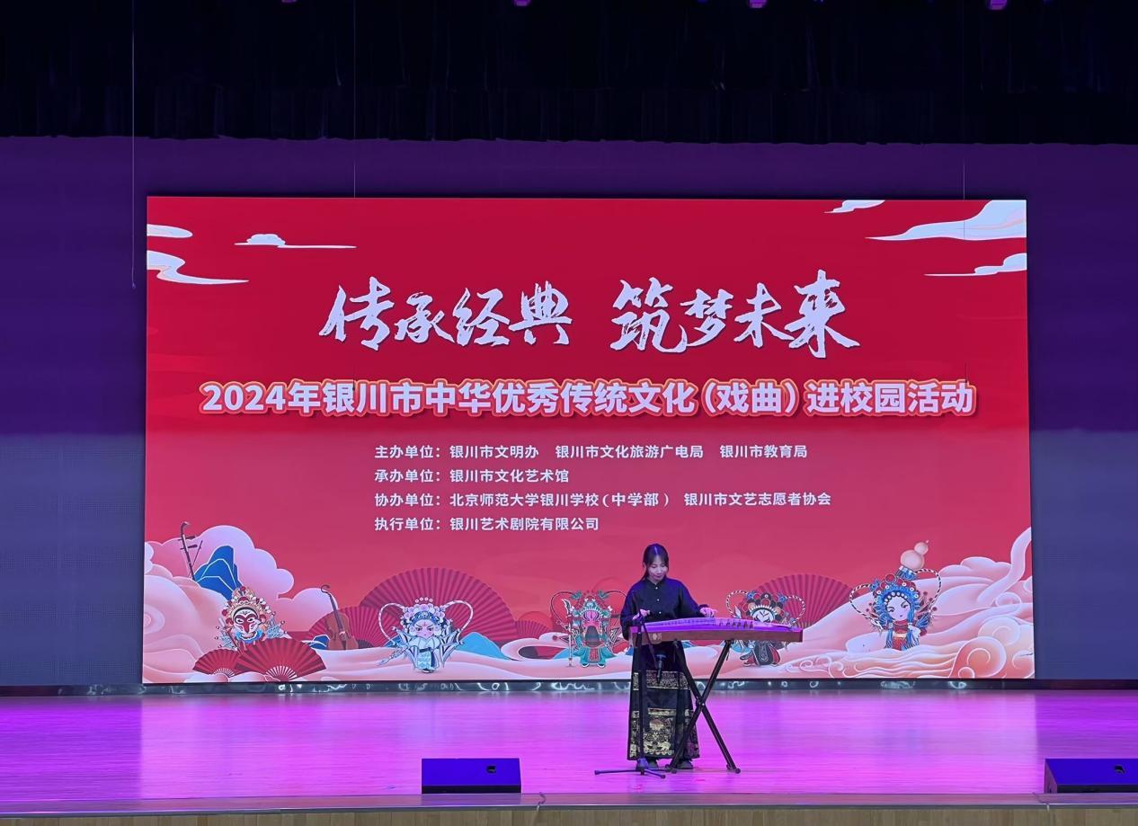 育心经典：构建心灵家园的艺术