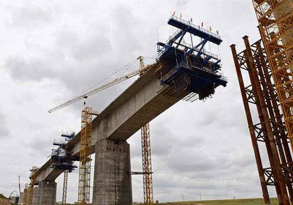 车祸对gdp有什么影响_有什么头像好看的图片(3)