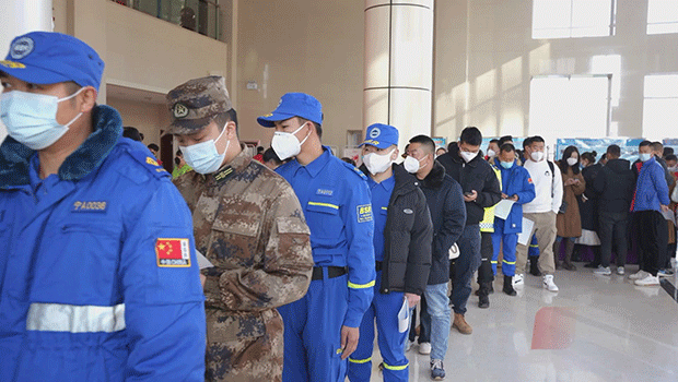 宁夏银川：无偿献血 温暖人心